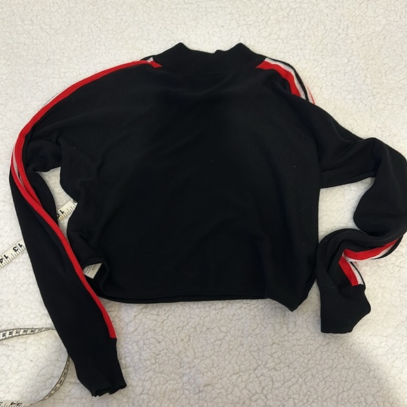 Express crop top sweater - Picture 6 of 6